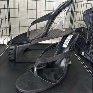 New cape robbin black suede clear 4” heel sandal never worn women’s 11